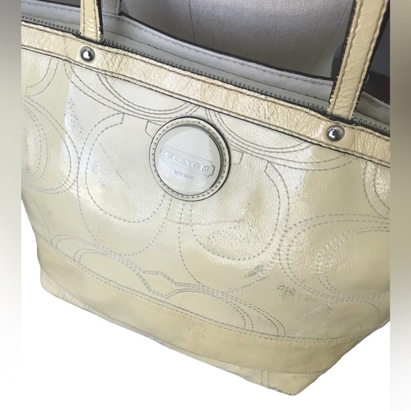 COACH Shoulder Hand Bag Light Yellow Women No. K1120 - F15142 - Picture 8 of 10